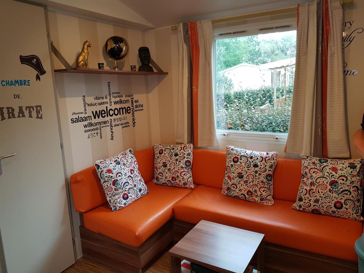 Mobile Home Tout Confort Alexandre La Roque-d'Antheron Exterior foto